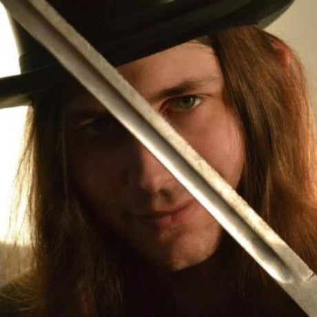 portrait Alexis Hall