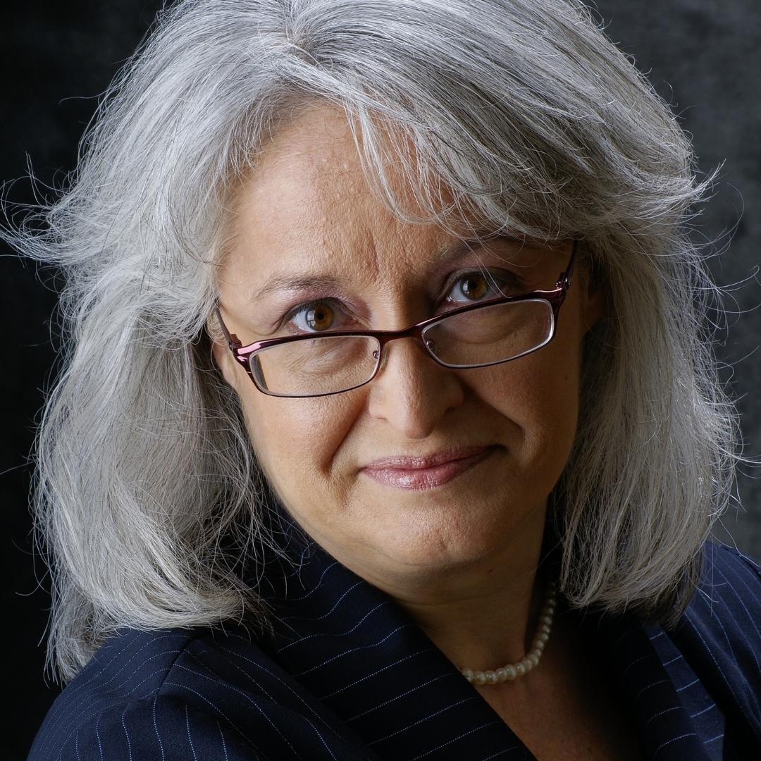 Portrait Thea Harrison